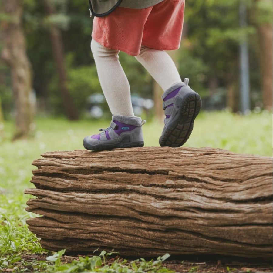 Steel Grey-Charisma Little Kids' Knotch Chukka Keen