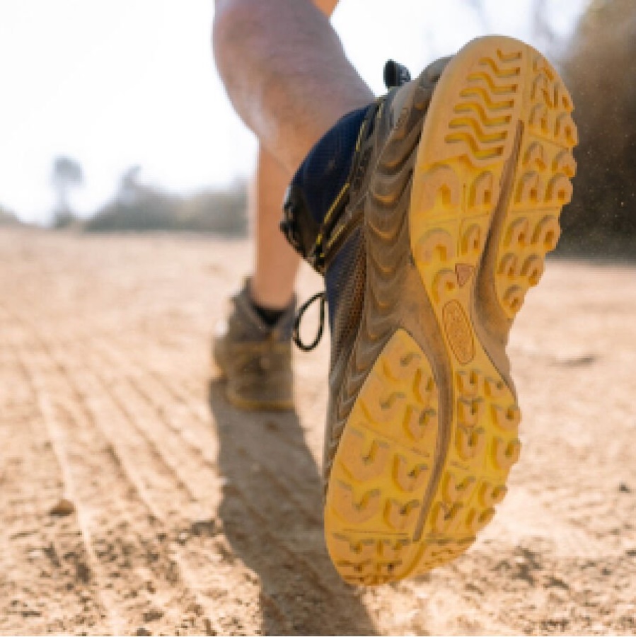 Black-Red Carpet Keen Men's NXIS EVO Waterproof Boot