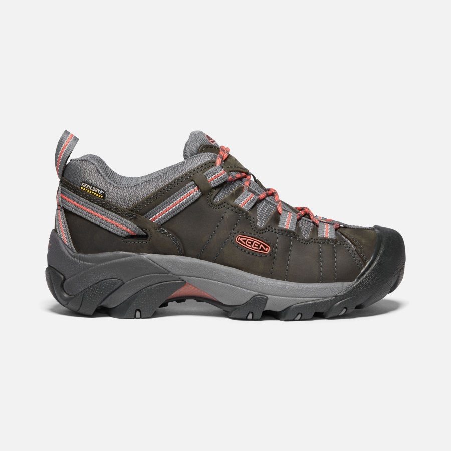 Magnet-Coral Women's Targhee II Waterproof Keen