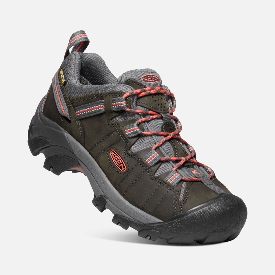 Magnet-Coral Women's Targhee II Waterproof Keen