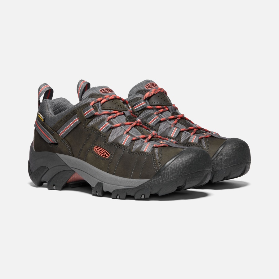 Magnet-Coral Women's Targhee II Waterproof Keen